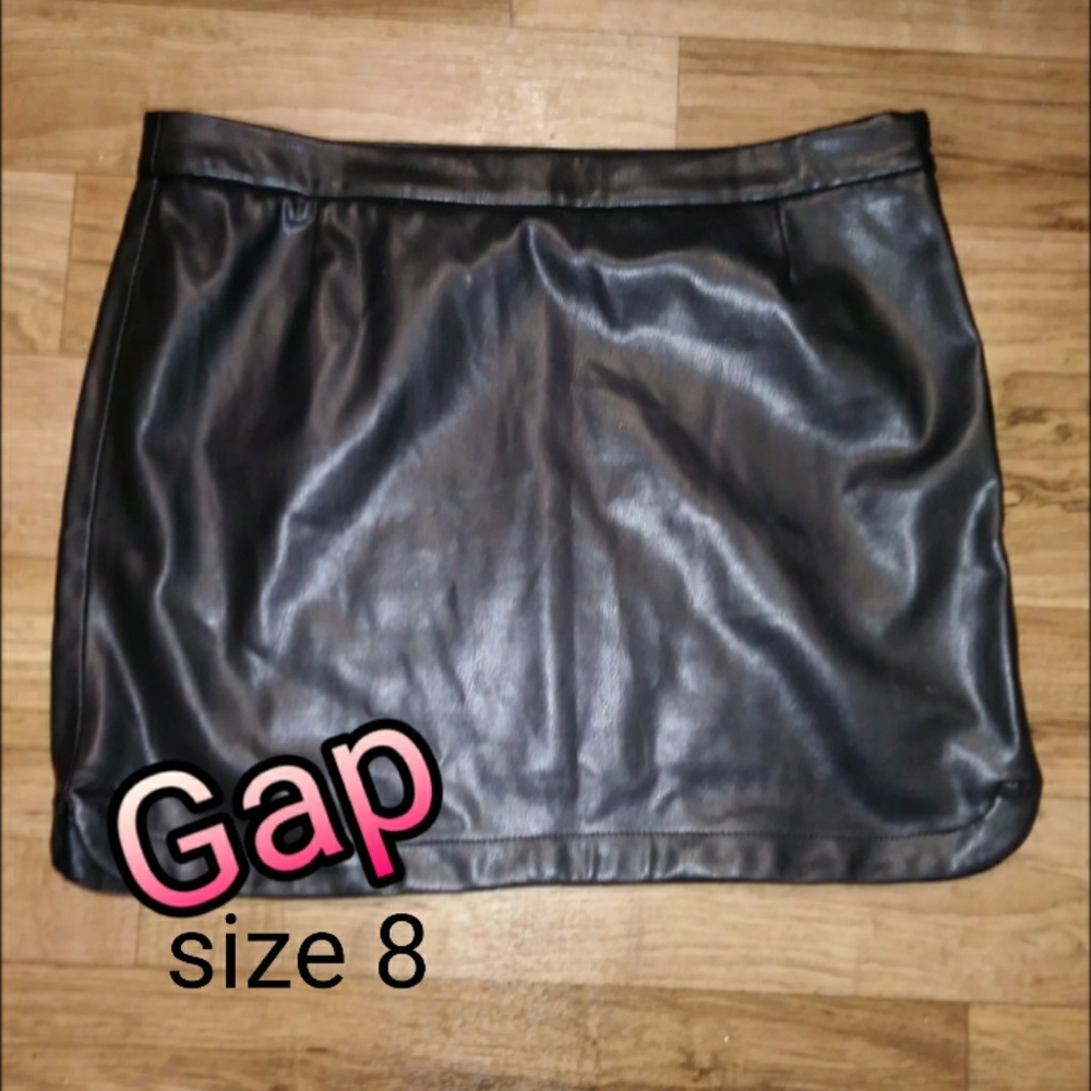 Faux Leather Gap Skirt Size 8